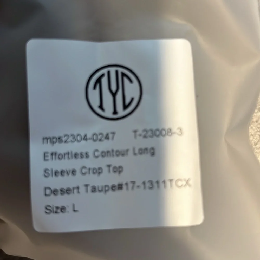 Effortless Contour Long Sleeve Crop Top desert taupe Large built in bra TLC - Picture 5 of 12